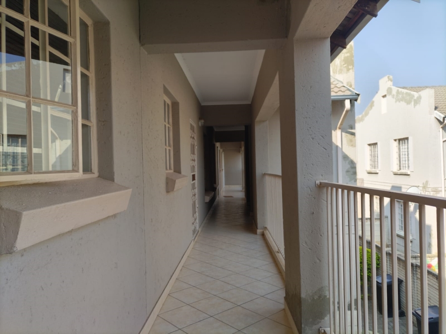 2 Bedroom Property for Sale in Waterval East North West